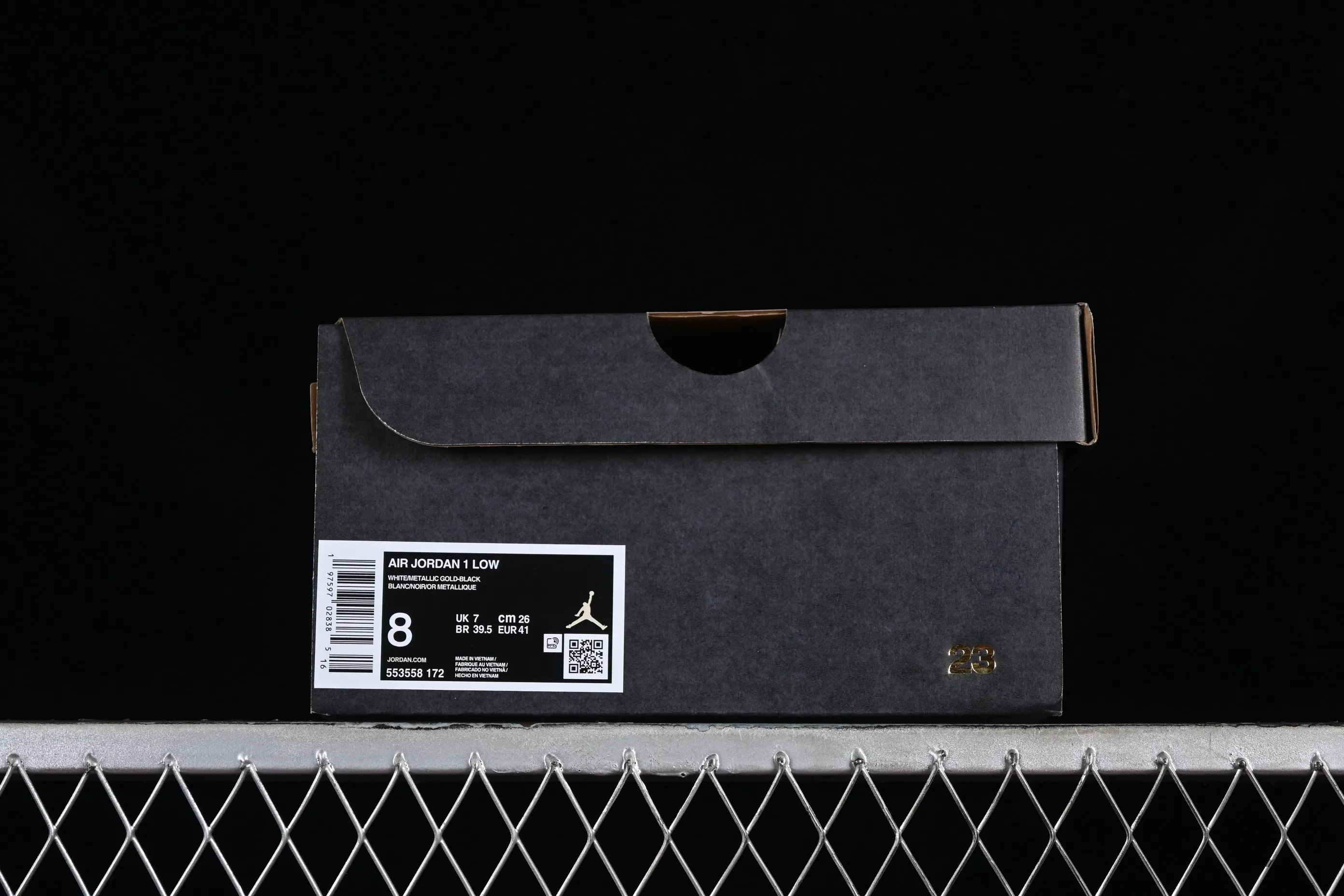 All categories Air Jordan Jordan series basketball shoes Air Jordan 1 Low Z version Air Jordan 1 Low AJ1 Joe 1 black and white gold hook low-top cultural basketball shoes 553558-172